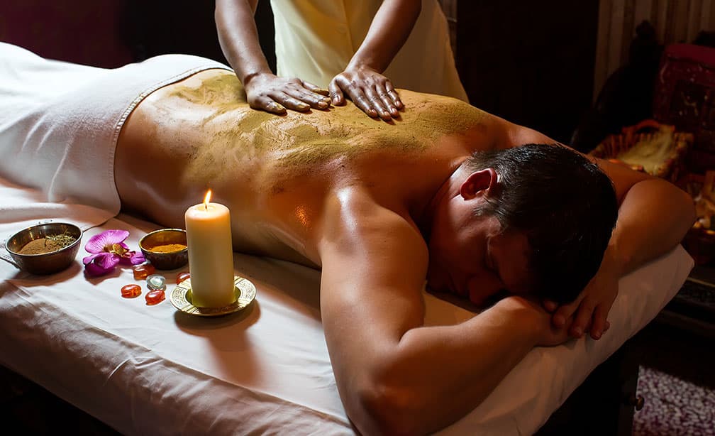 Ayurvedic Powder Massage